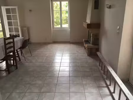 location maison 4 pièces 91m² chatillon sur seiche 35230