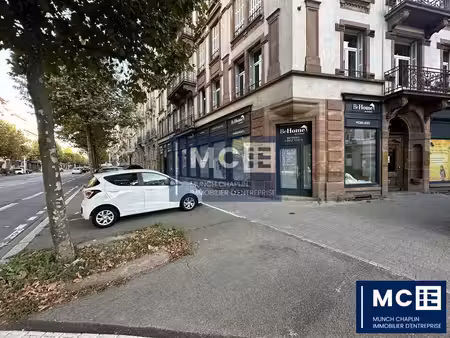 location commerce 130m²