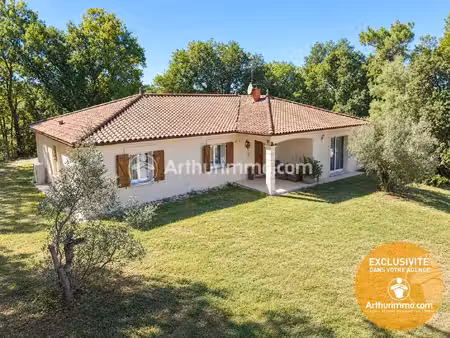 vente maison 5 pièces 146 m2 à neuvic
