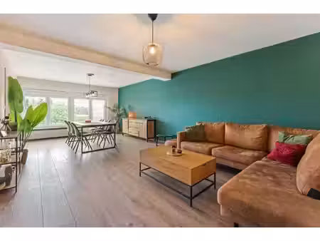 appartement te koop in laakdal met 3 slaapkamers
