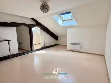 location appartement 1 pièce 34m² arc les gray 70100