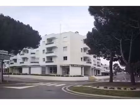 dpt charente maritime (17)  à vendre la palmyre local commercial