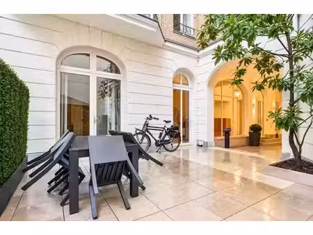 location locaux professionnels 118 m² à paris 16ème (75016)  8 172 €