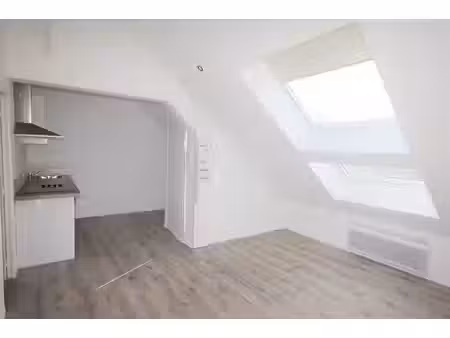 location appartement 2 pièces 28m² lille 59000