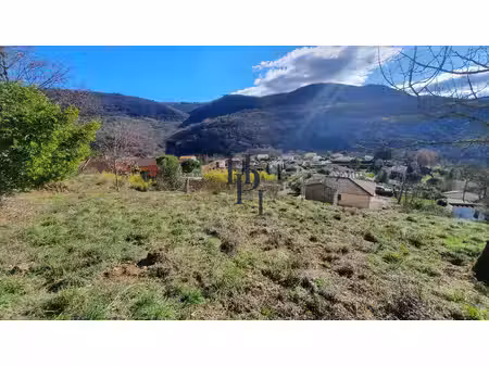 st affrique  a vendre  terrain à bâtir.