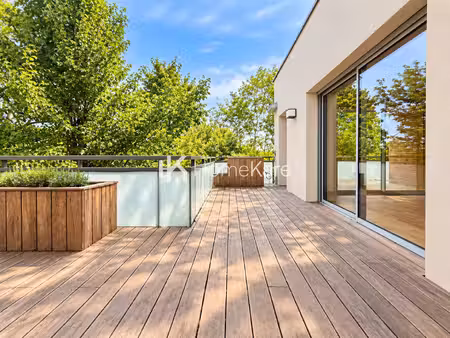 vous hésitez entre appartement et maison ?