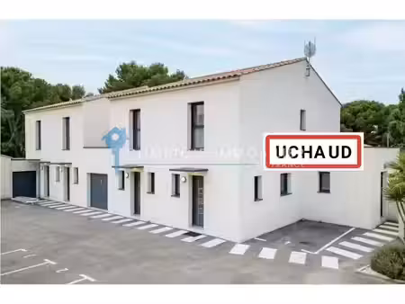 à vendre ensemble immobilier à uchaud