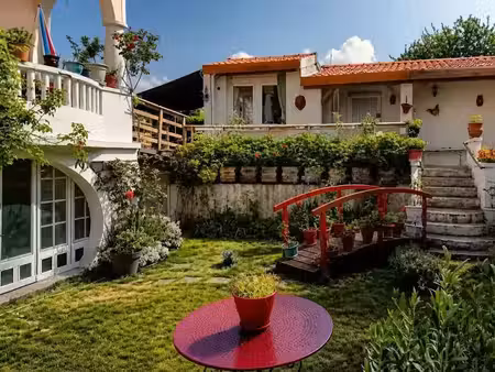 vente maison 10 pièces 220 m² à lavelanet (09300)  278 000 €