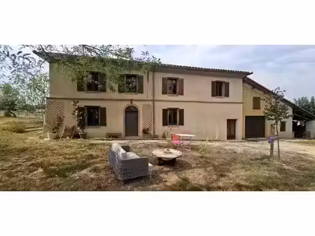 vente maison 4 pièces 136 m² à salvagnac (81630)  278 000 €