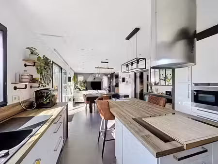 vente maison 5 pièces 133 m² à milizac (29290)  370 000 €