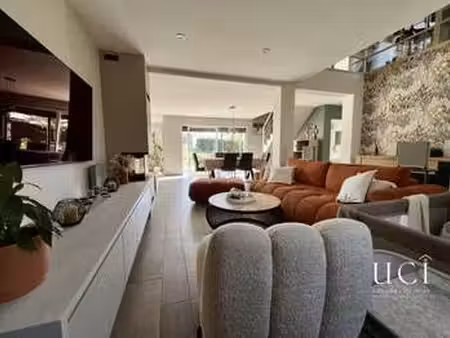 vente maison au lion-d'angers (49220) : à vendre / 159m² le lion-d'angers