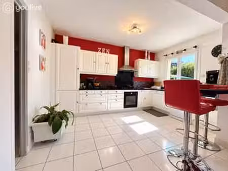 vente maison à mûrs-erigné (49610) : à vendre / 140m² mûrs-erigné