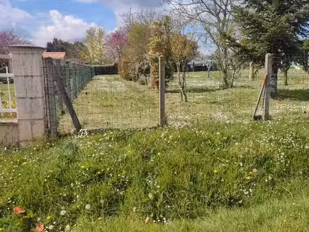 terrain à bâtir à arveyres (33500)