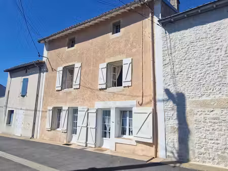 achat maison 5 pièces 129m² cherveux 79410