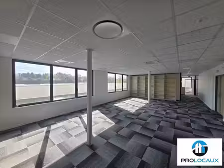 location bureaux amiens 80000 300m² à 625m²