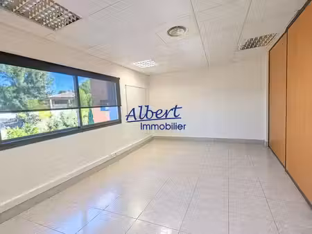 vente locaux professionnels 3 pièces 61 m² à la seyne-sur-mer (83500)  185 000 €