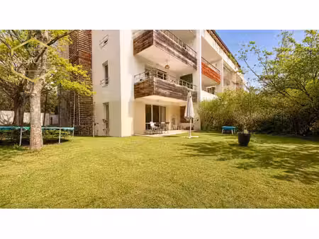 meylan ? t4 de 84 m² avec jardin privatif de 250 m²