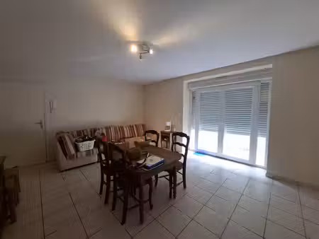 location appartement 2 pièces 39m² machecoul st meme 44270