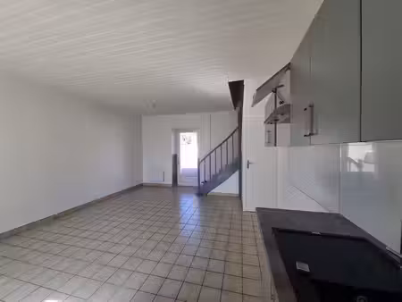 location maison 3 pièces 46m² machecoul st meme 44270
