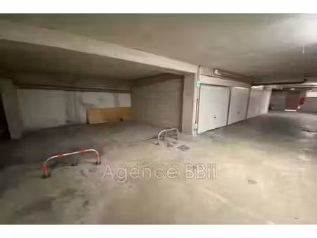 vente parking 24m2 nice 06300 - 59900 € - surface privée