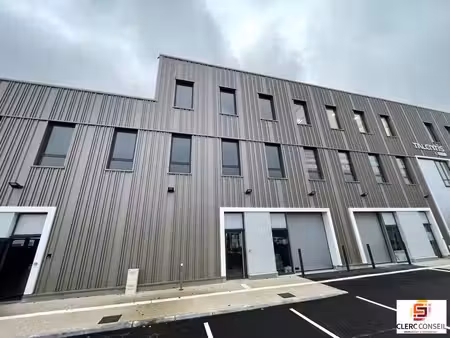 location bureaux le petit-quevilly 76140 149m²