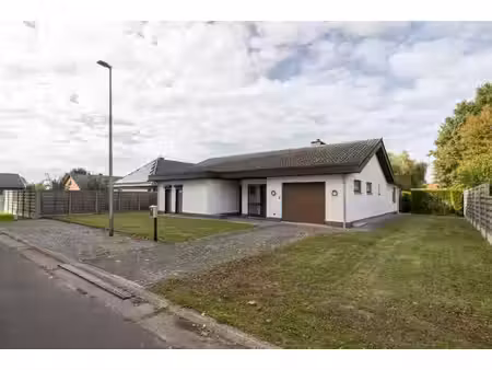 huis te koop in hamont-achel met 3 slaapkamers