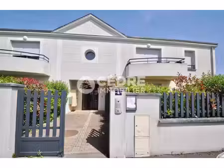 appartement 2 pièces dans une copropriété à la chapelle-saint-mesmin