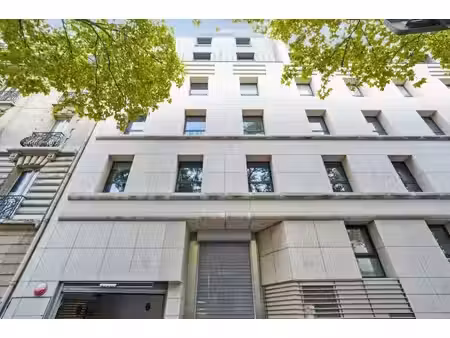 location bureaux 591m²
