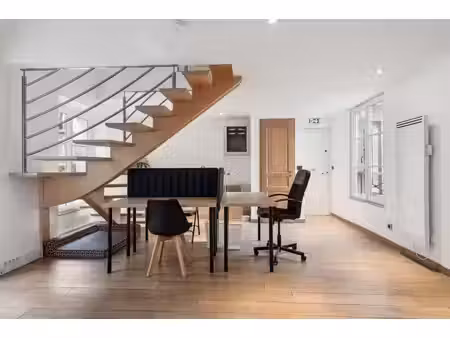 location bureaux 76m²