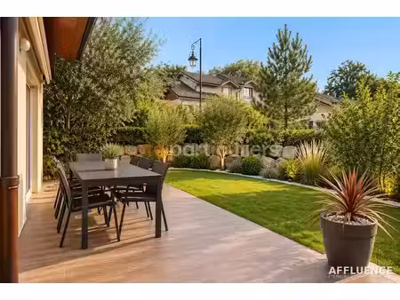 vente maison 5 pièces 115 m² à archamps (74160)  630 000 €
