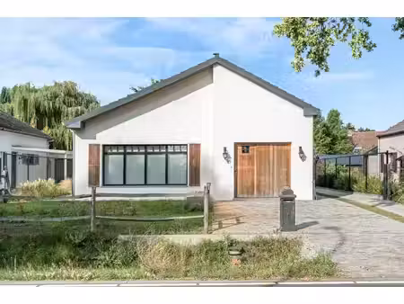 huis te koop in weelde met 3 slaapkamers