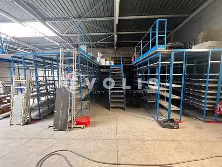vente local d’activités croissy beaubourg 77183 561m²