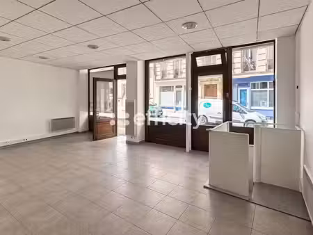 vente locaux professionnels 3 pièces 66 m² à paris 17ème (75017)  693 000 €