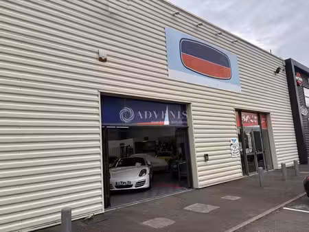 vente local d’activités le mans 72100 666m²