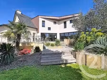 vente maison à saint-gondran (35630) : à vendre / 214m² saint-gondran