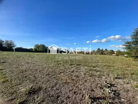 terrain constructible non viabilisé 1982 m²