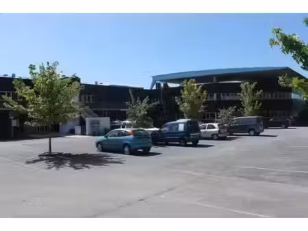 location bureaux merignac 33700 70m² à 166m²