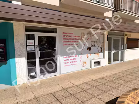 location commerce 55m²