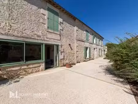 vente maison au mazeau (85420) : à vendre / 133m² le mazeau