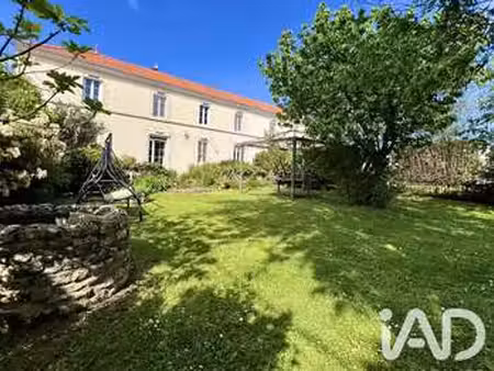 vente maison à puyrolland (17380) : à vendre / 220m² puyrolland