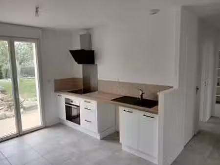 location maison à louverné (53950) : à louer / 69m² louverné