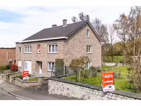 spacieuse maison 4 à 6 ch avec terrain à bâtir