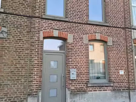 à vendre – maison 2 façades entièrement à rénover à quaregno