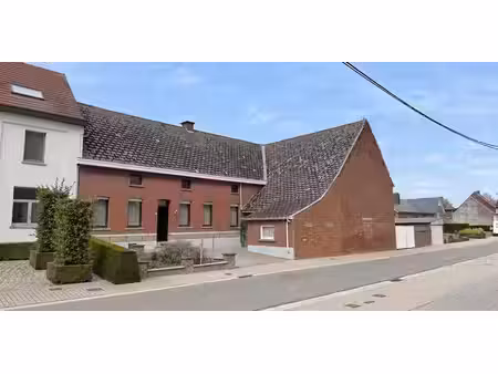 ferme à vendre à parike pour € 320.000 avec 3 chambres à coucher