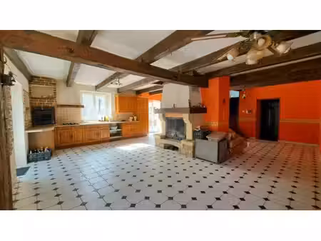 maison familiale pleine de potentiel
