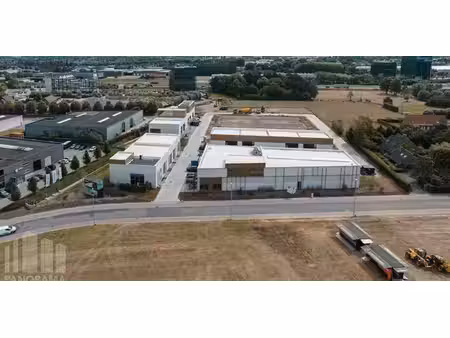 bâtiment d’entreprise à vendre à roeselare pour € 430.000