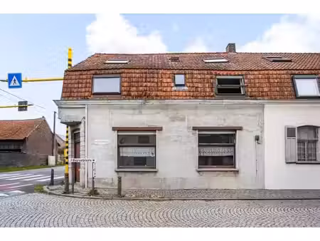 maison à rénover avec dépendances