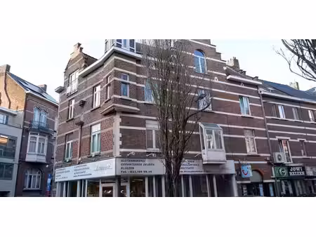 studio à louer à sint-truiden pour € 495