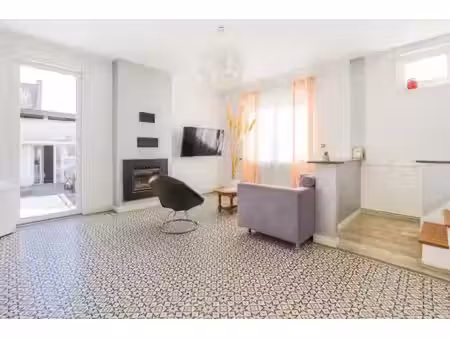 maison de 8 pièces de 152 m² à abancourt