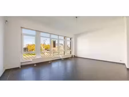appartement à louer à merksem pour € 780 avec 2 chambres à coucher